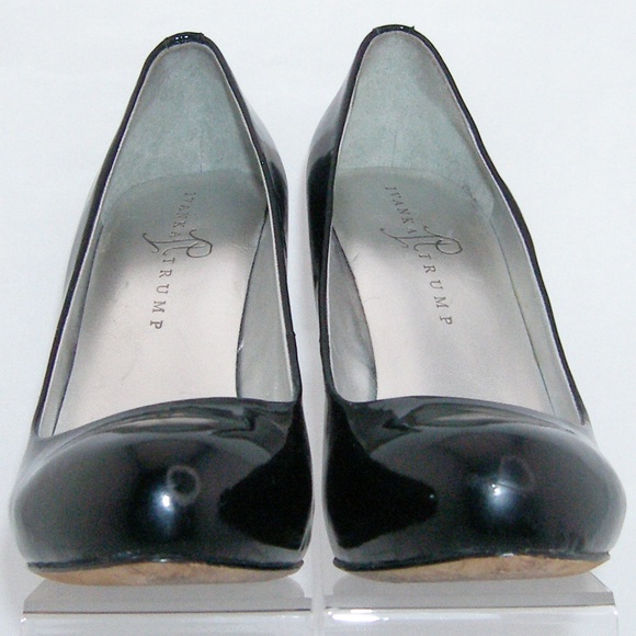 Ivanka Trump 'Pinkish' black patent heel pump 7.5M - Picture 7 of 8